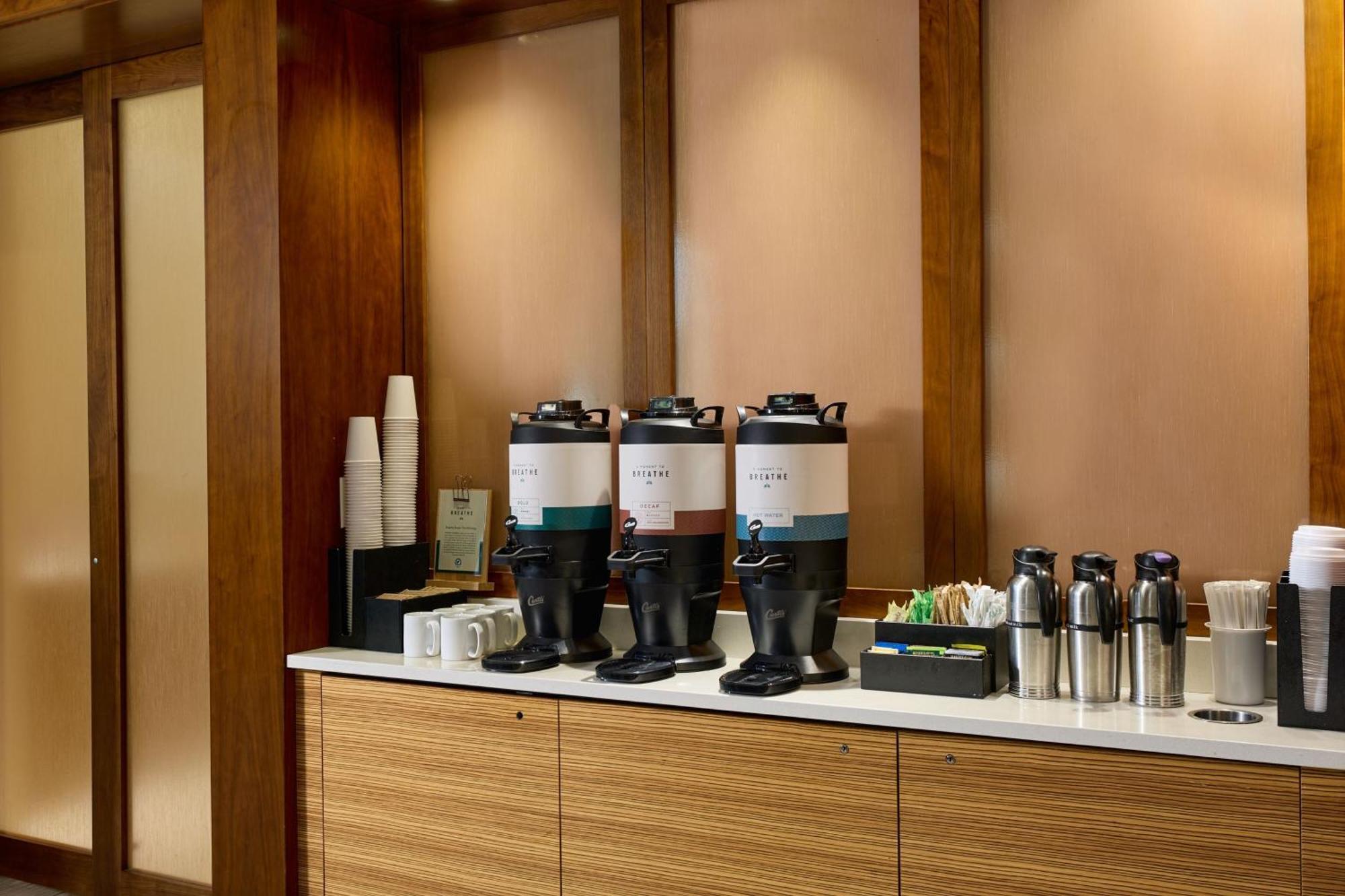 Residence Inn Arlington Capital View Екстер'єр фото